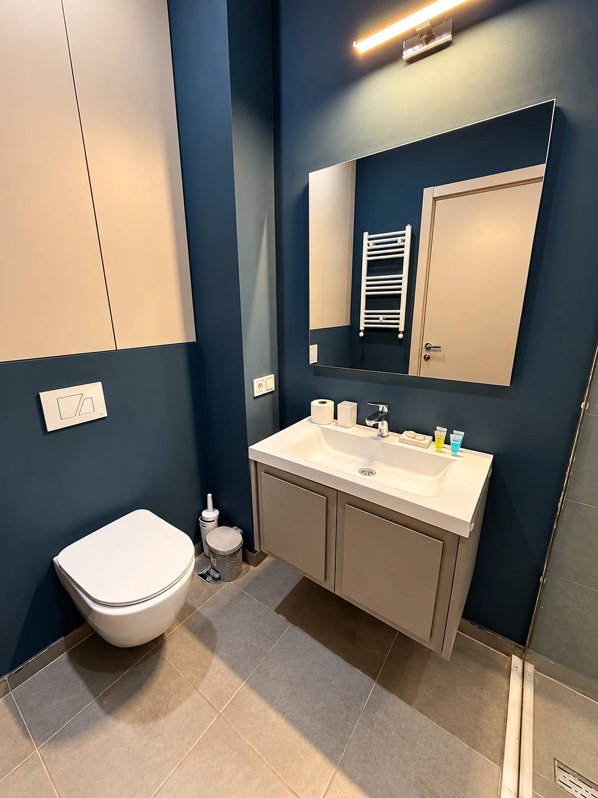 Modern Deluxe Studio for Two